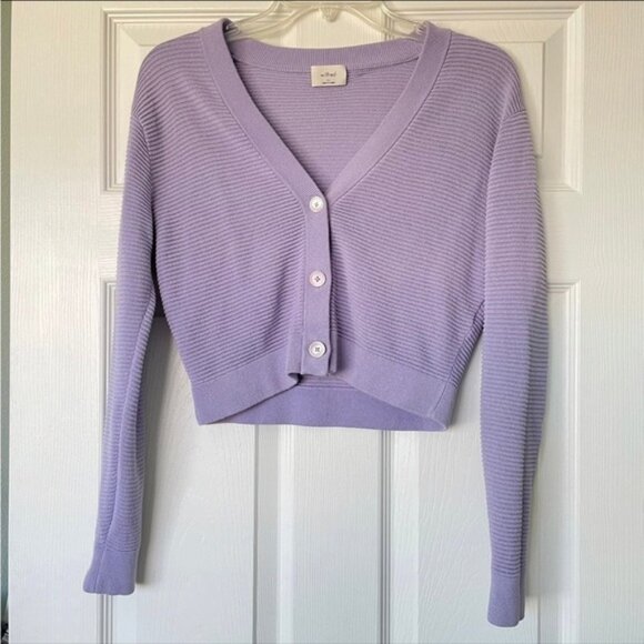 Aritzia Wilfred light cropped cardigan - Picture 2 of 2